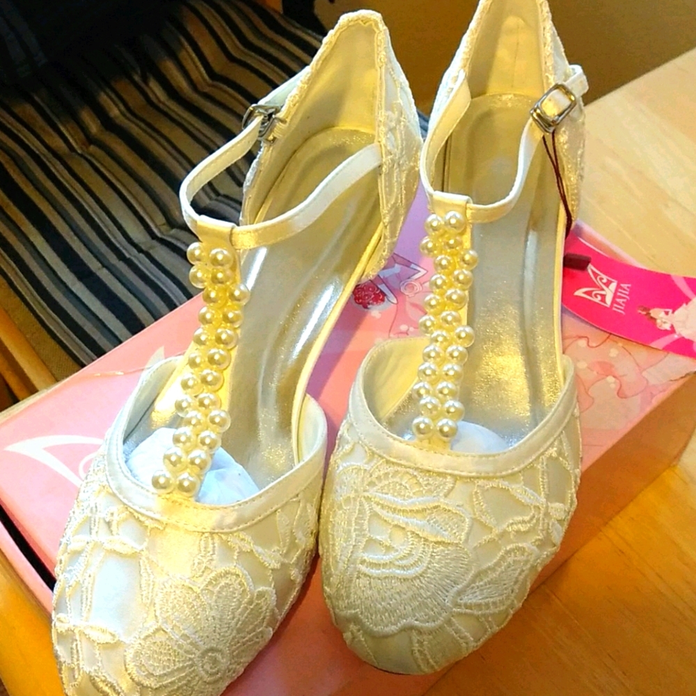 Jiajia  Silk Lace Wedding Prom Dancing shoes